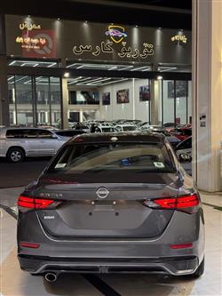 نيسان سنترا